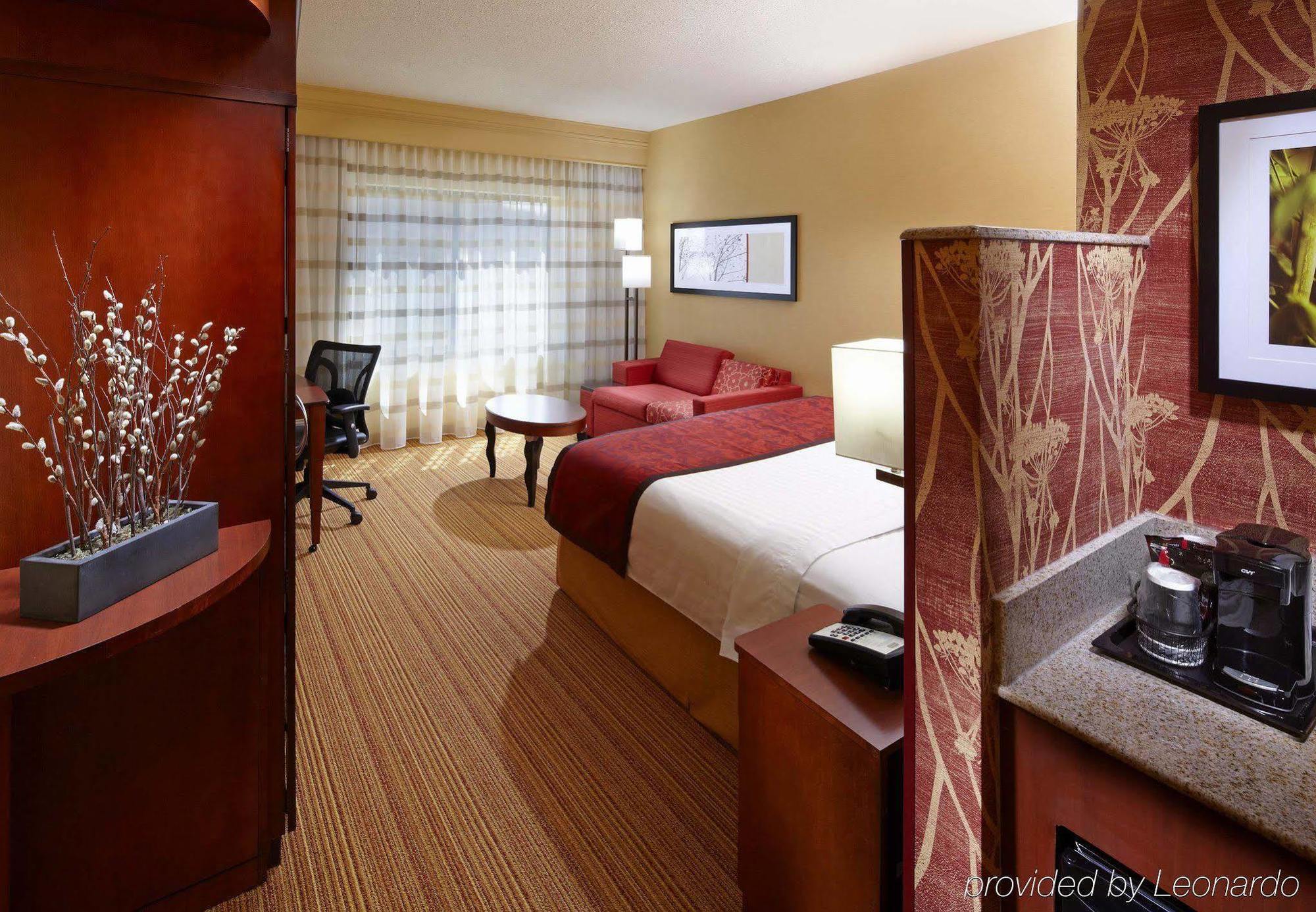Courtyard By Marriott Pittsburgh West Homestead Waterfront Quarto foto